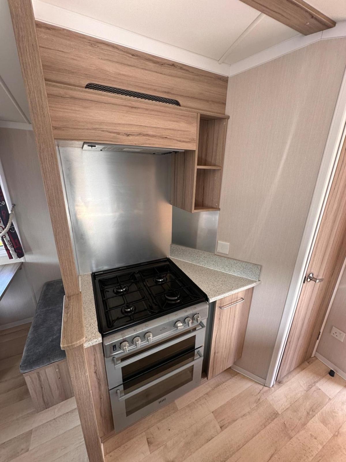 3-Bedroom Swift Caravan - Uddingston, Glasgow Eksteriør billede