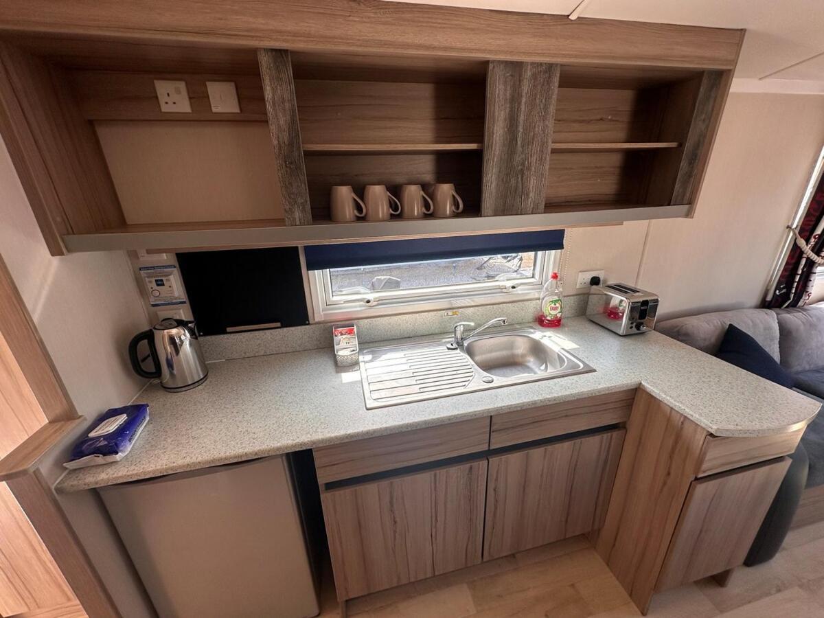 3-Bedroom Swift Caravan - Uddingston, Glasgow Eksteriør billede